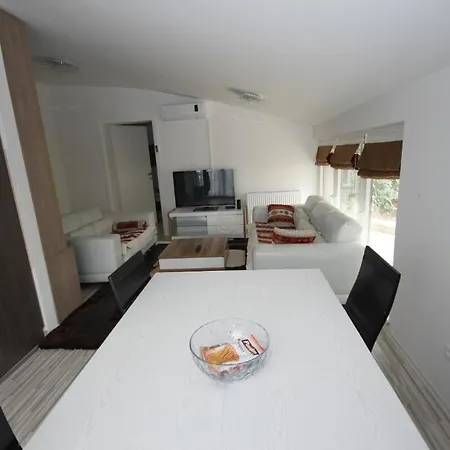 萨拉热维公寓酒店 公寓 塞拉耶佛